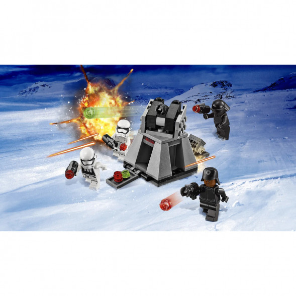 Конструктор LEGO Star Wars 75132 Боевой набор Первого Ордена в Сургуте