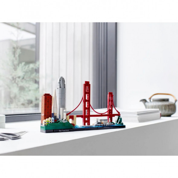 Конструктор LEGO Architecture 21043 Сан-Франциско в Сургуте