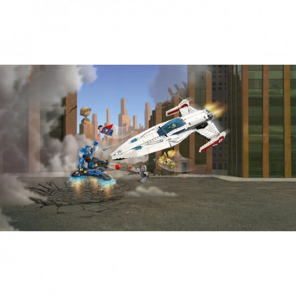 Конструктор LEGO Super Heroes 76028 Вторжение Дарксайда в Сургуте