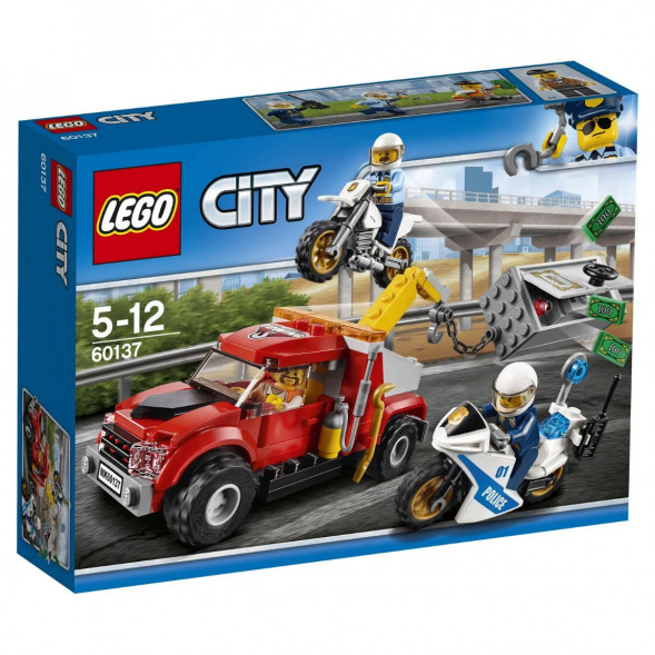 Конструктор LEGO City Police 60137 Побег на буксировщике в Сургуте