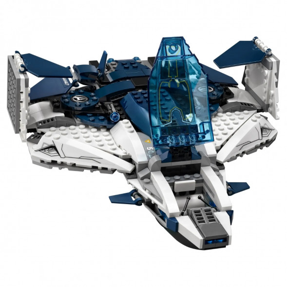 Конструктор LEGO Super Heroes 76032 Погоня на Квинджете Мстителей в Сургуте
