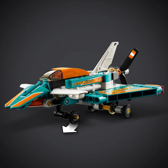 Конструктор LEGO Technic 42117 Гоночный самолёт в Сургуте