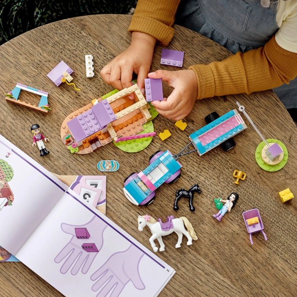 Конструктор LEGO Friends 41441 Тренировка лошади и прицеп для перевозки в Сургуте