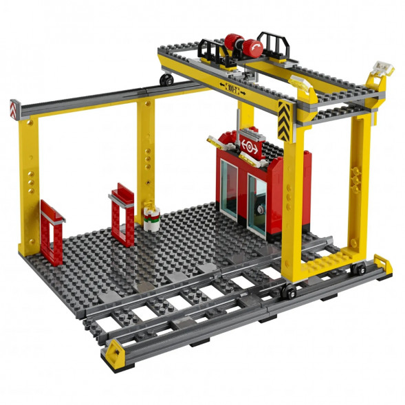Конструктор LEGO City Trains 60052 Грузовой поезд в Сургуте