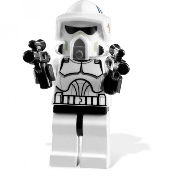 Конструктор LEGO Star Wars 7913 Боевой отряд штурмовиков-клонов в Сургуте