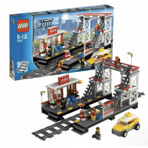 Конструктор LEGO City 7937 Железнодорожная станция в Сургуте