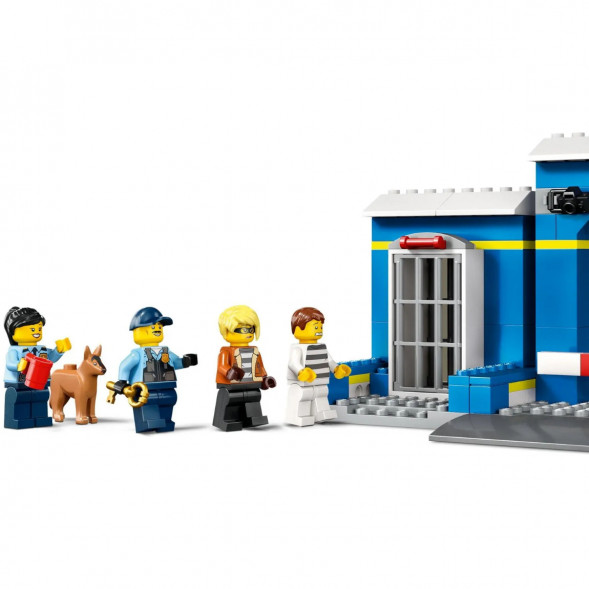 Конструктор LEGO City 60370 Побег из полицейского участка в Сургуте