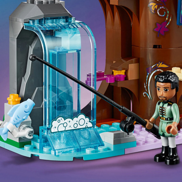Конструктор LEGO Disney Frozen 41164 Заколдованный домик на дереве в Сургуте