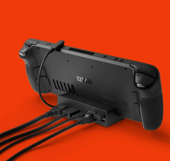 Игровая приставка Valve Steam Deck 64 ГБ SSD, черный в Сургуте