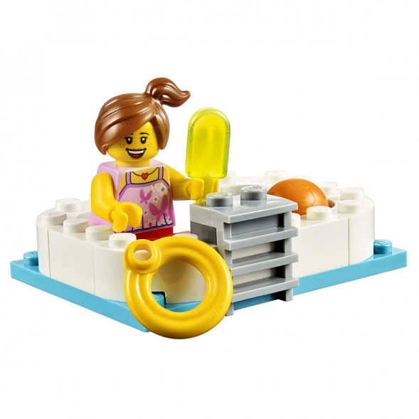 Конструктор LEGO Juniors 10686 Семейный домик в Сургуте