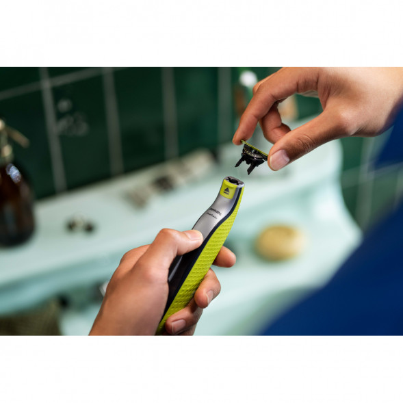 Сменные лезвия Philips OneBlade QP410/50, 1 шт. в Сургуте